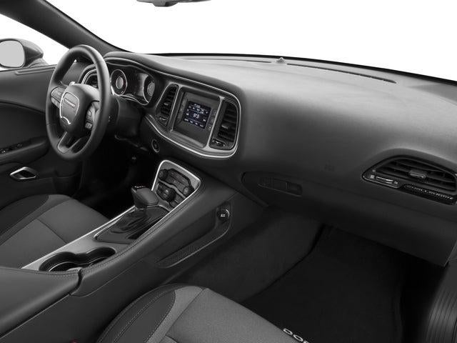 2017 Dodge Challenger SXT