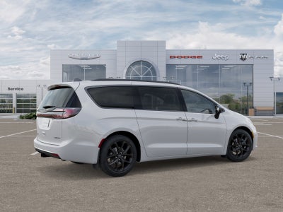 2025 Chrysler Pacifica PACIFICA LIMITED