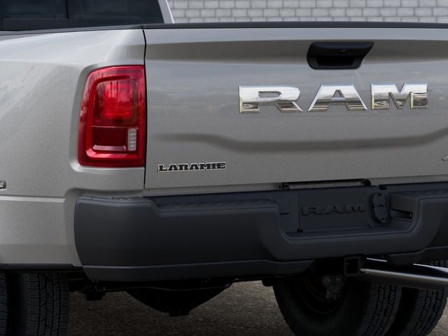 2026 RAM Ram 3500 RAM 3500 LARAMIE CREW CAB 4X4 8' BOX