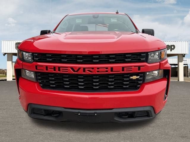 2021 Chevrolet Silverado 1500 4WD Crew Cab Short Bed Custom