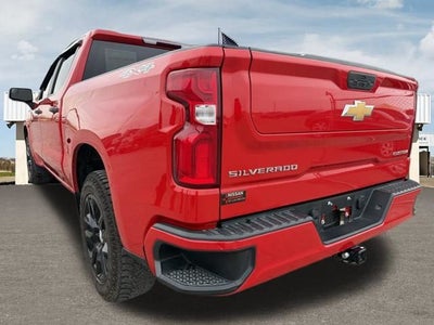2021 Chevrolet Silverado 1500 4WD Crew Cab Short Bed Custom