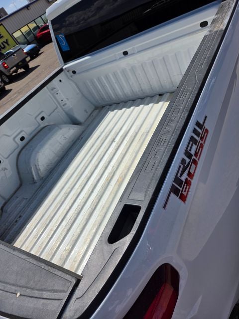 2024 Chevrolet Silverado 1500 4WD Crew Cab Short Bed Custom Trail Boss