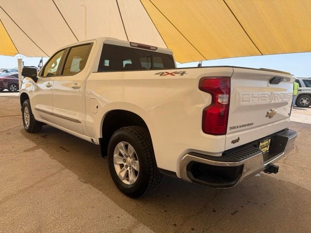 2021 Chevrolet Silverado 1500 4WD Crew Cab Short Bed LT