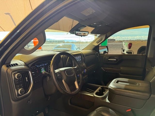 2021 GMC Sierra 1500 4WD Crew Cab Short Box Denali