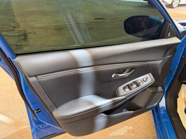 2021 Nissan Sentra SV Xtronic CVT