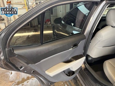 2023 Toyota Camry SE Hybrid