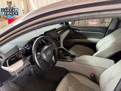 2023 Toyota Camry SE Hybrid