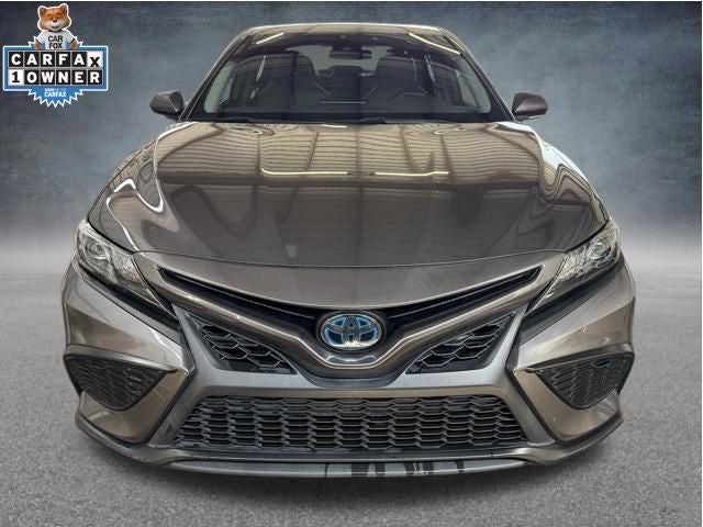 2023 Toyota Camry SE Hybrid