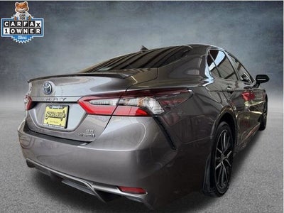 2023 Toyota Camry SE Hybrid