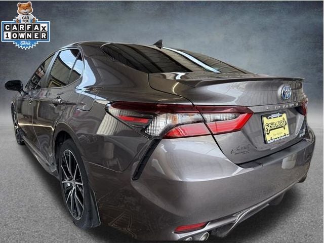 2023 Toyota Camry SE Hybrid