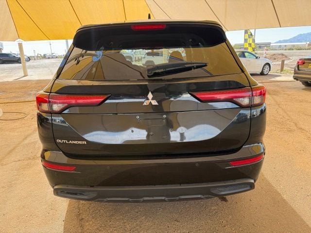 2022 Mitsubishi Outlander ES 2.5 2WD