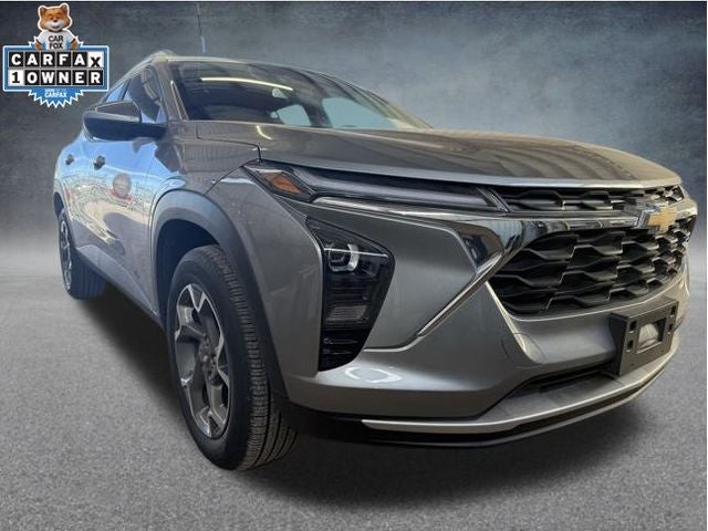 2025 Chevrolet Trax FWD LT