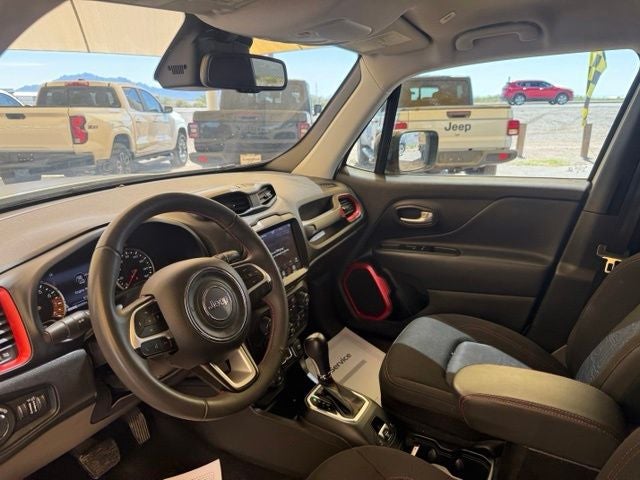 2023 Jeep Renegade Trailhawk 4x4