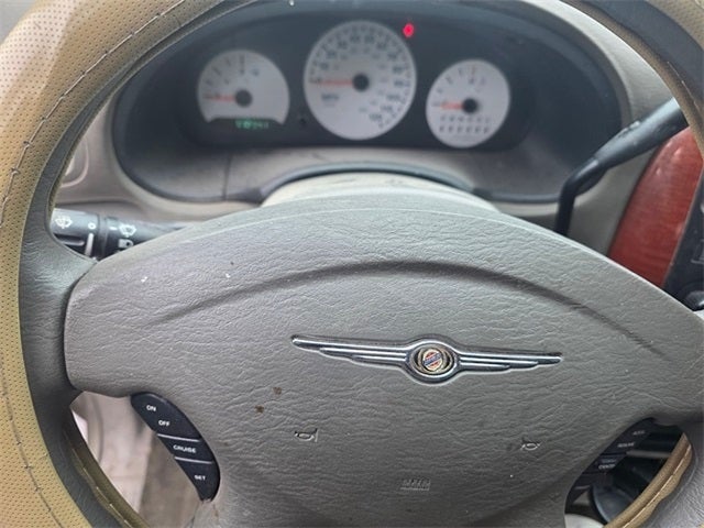 2006 Chrysler Town & Country Base