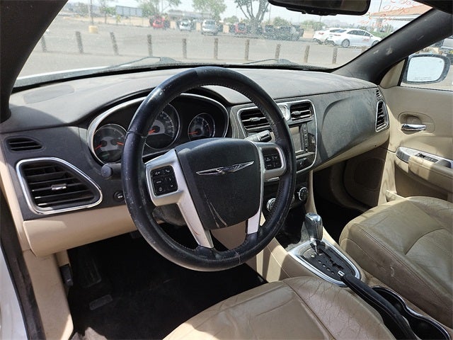 2013 Chrysler 200 Limited
