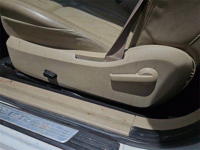 2013 Chrysler 200 Limited