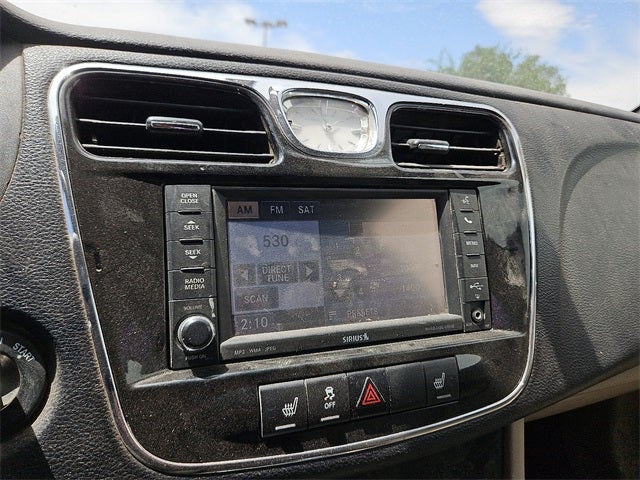 2013 Chrysler 200 Limited