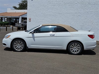 2013 Chrysler 200 Limited