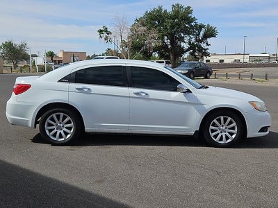 2013 Chrysler 200 Limited
