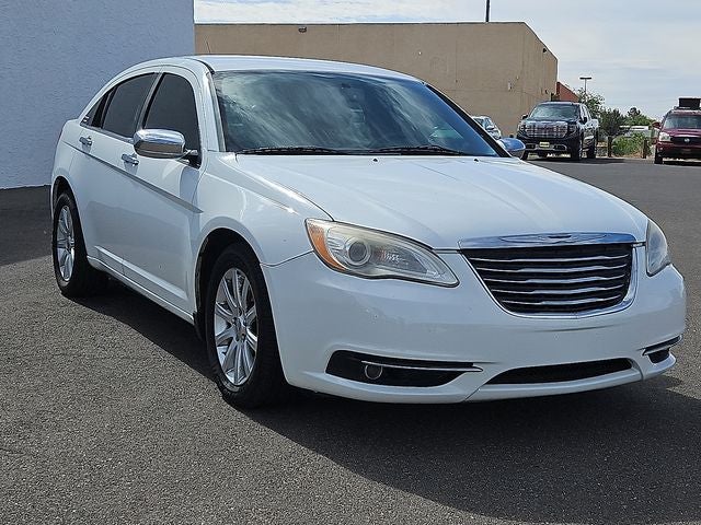 2013 Chrysler 200 Limited