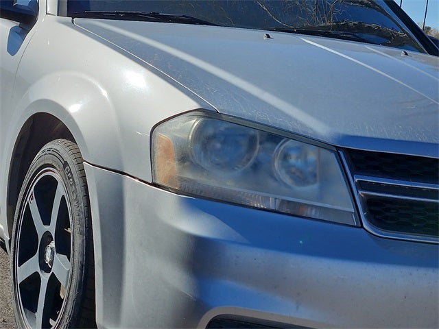 2012 Dodge Avenger SE