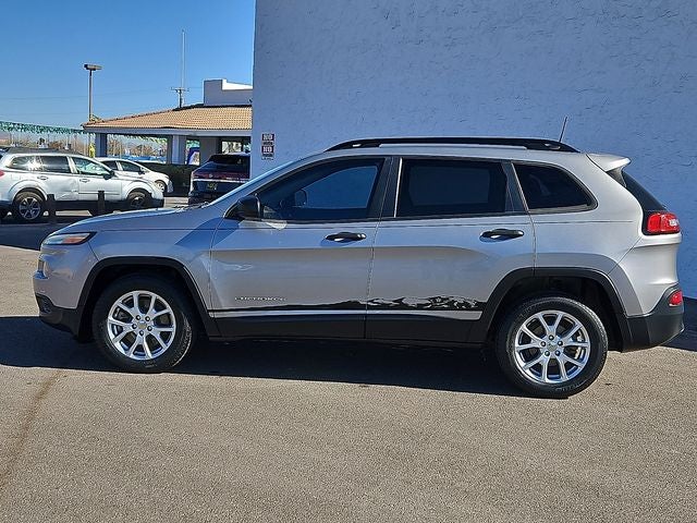 2016 Jeep Cherokee Sport