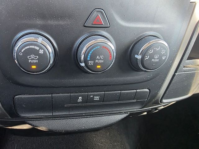 2013 RAM 1500 SLT