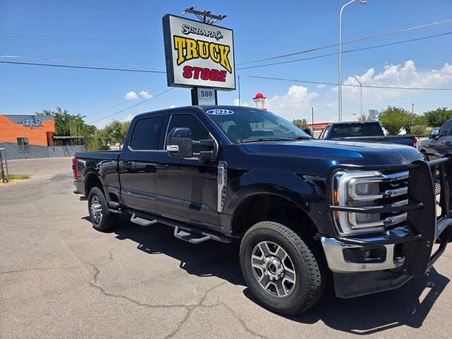 2023 Ford F-250SD Lariat