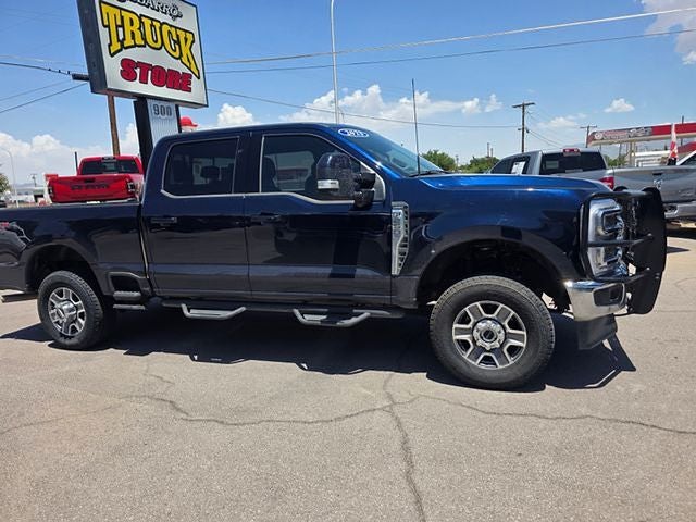 2023 Ford F-250SD Lariat