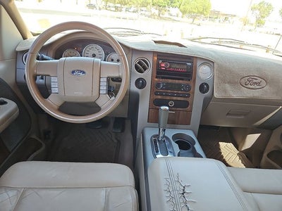 2004 Ford F-150 Lariat