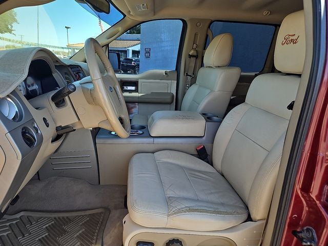 2004 Ford F-150 Lariat