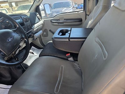 2005 Ford F-350SD XL