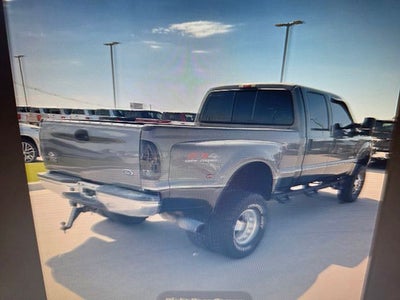 2003 Ford F-350SD Lariat DRW