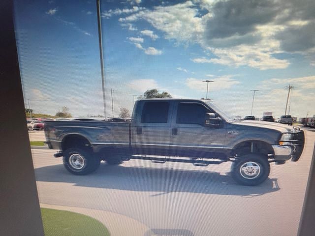 2003 Ford F-350SD Lariat DRW