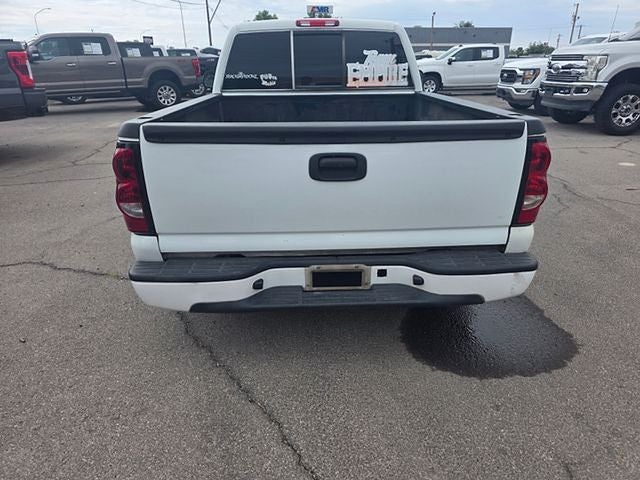 2001 Chevrolet Silverado 1500 Base