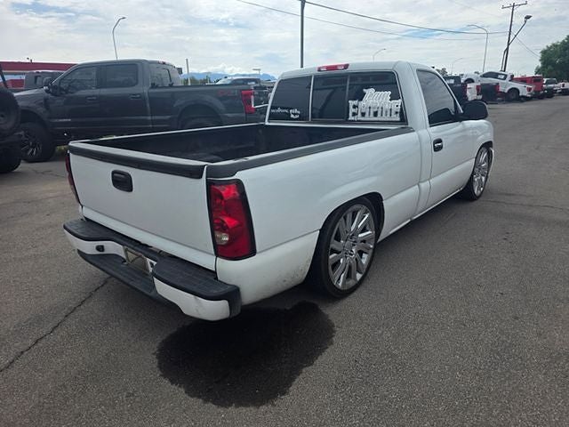 2001 Chevrolet Silverado 1500 Base