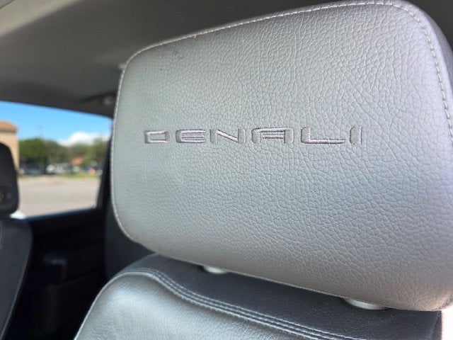 2023 GMC Sierra 2500HD Denali