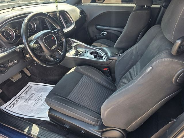 2016 Dodge Challenger SXT