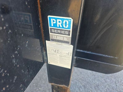 2020 PJ TRAILER 28FT GOOSNECK