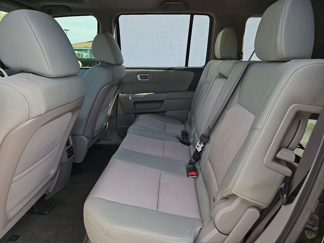 2015 Honda Pilot SE