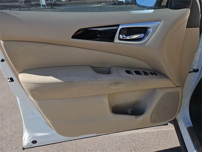 2017 Nissan Pathfinder S