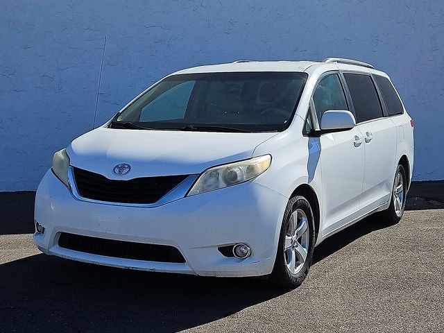 2013 Toyota Sienna LE