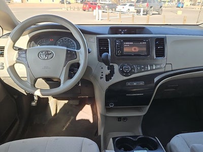 2013 Toyota Sienna SE