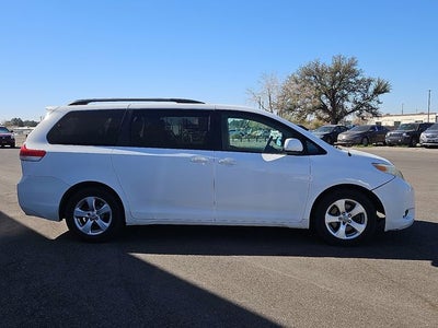 2013 Toyota Sienna SE